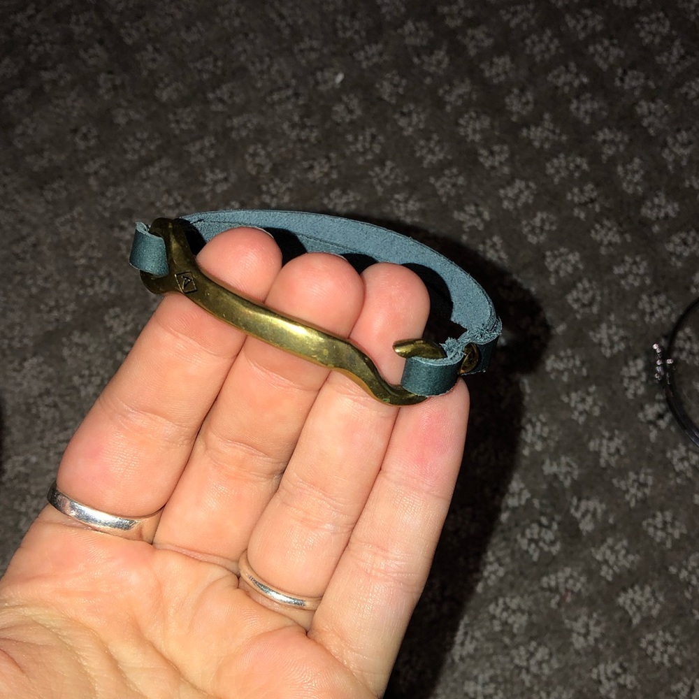 Hooked bracelet